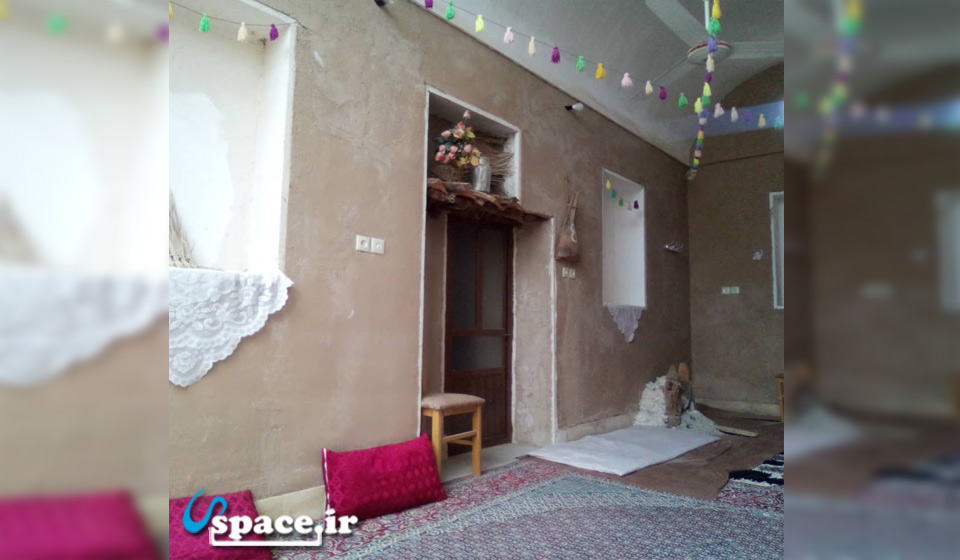 نمای داخلی اقامتگاه بوم گردی ایوان کویر ـ خور و بیابانک ـ روستای نصرآباد